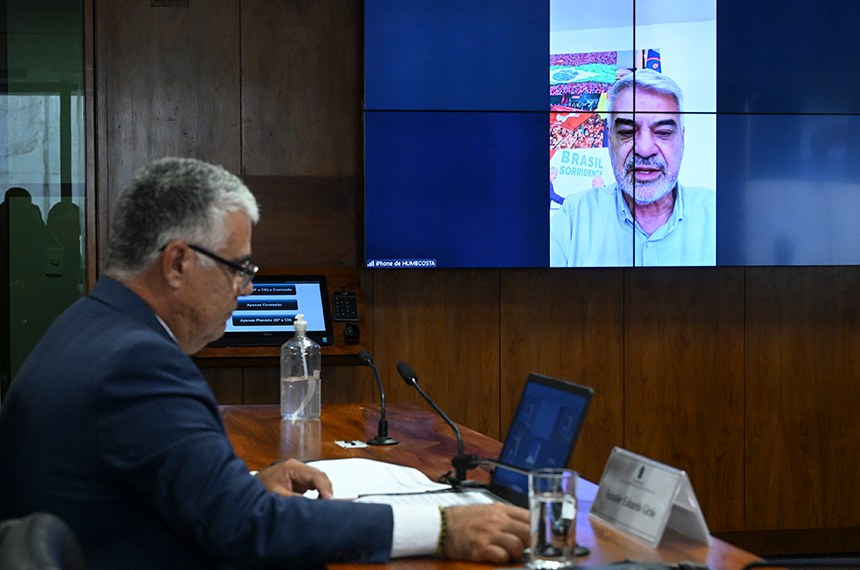 Senador Humberto Costa (PT-PE) em pronunciamento via videoconferência.