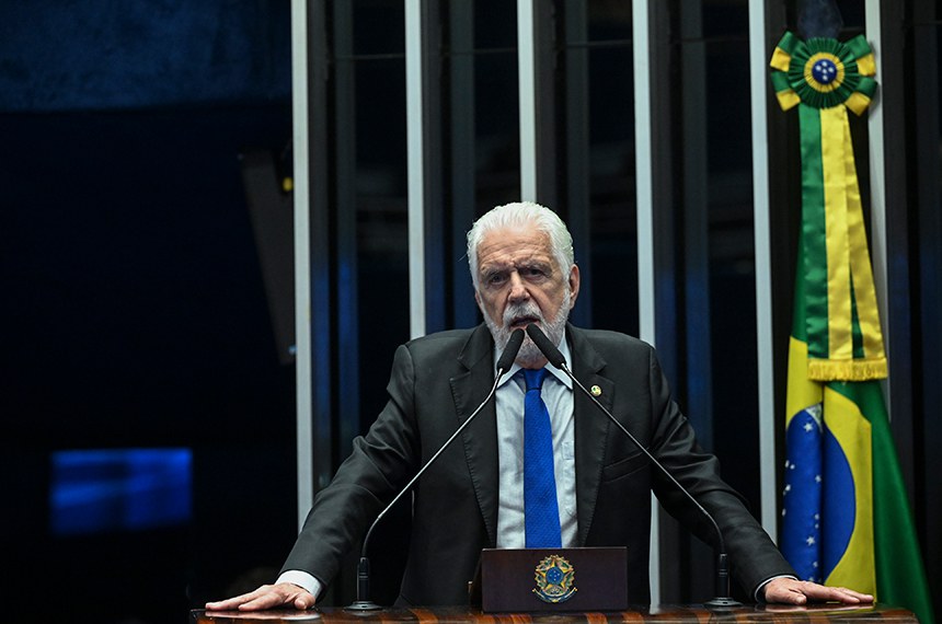 Senador Jaques Wagner (PT-BA) em discurso à tribuna.
