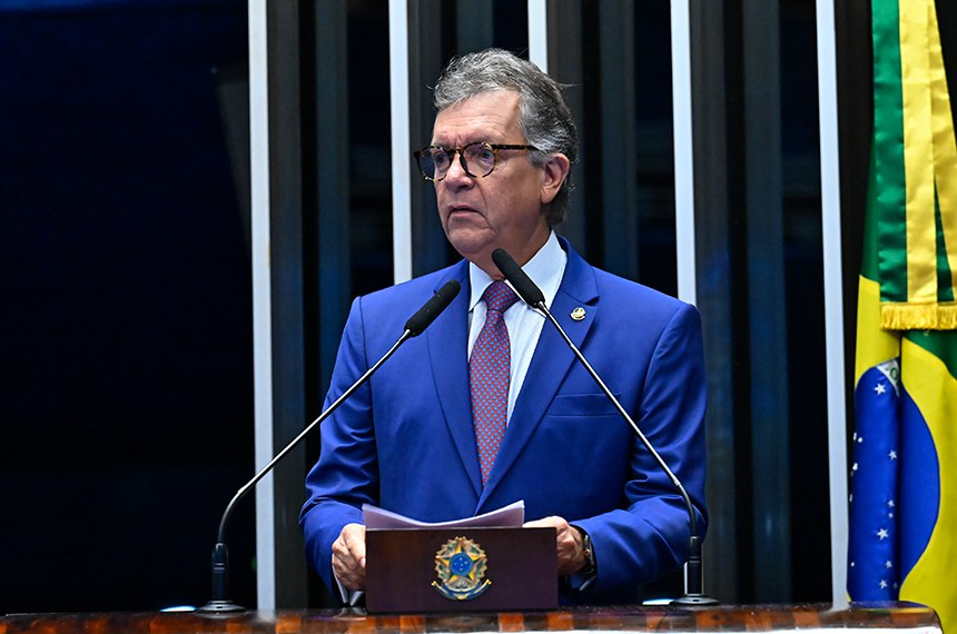 Em discurso, à tribuna, senador Laércio Oliveira (PP-SE).