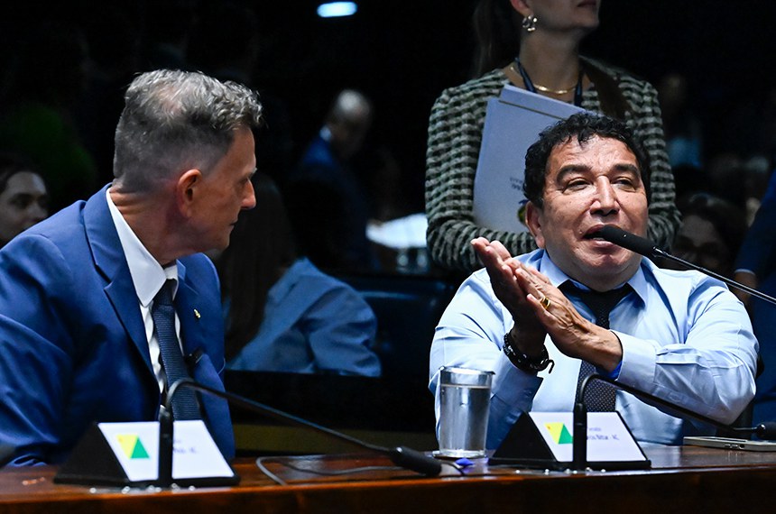 Bancada: 
deputado federal Marcelo Crivella (Republicanos-RJ); 
senador Magno Malta (PL-ES) - em pronunciamento. 