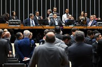 Aprovados R$ 8,7 bi para compensar de perdas dos estados com reforma tributária