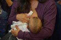 Senado pode analisar política de apoio e proteção ao aleitamento materno