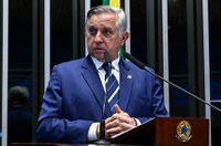 Izalci cobra criação da CPMI do Banco Master