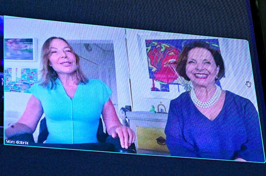 Em pronunciamento,  via videoconferência., senadora Mara Gabrilli (PSD-SP).