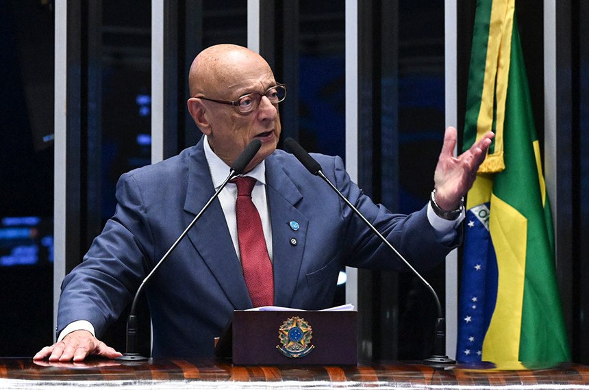Em discurso, à tribuna, senador Esperidião Amin (PP-SC).