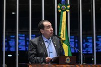 Kajuru defende fim da escala 6x1 e redução da jornada para 40 horas