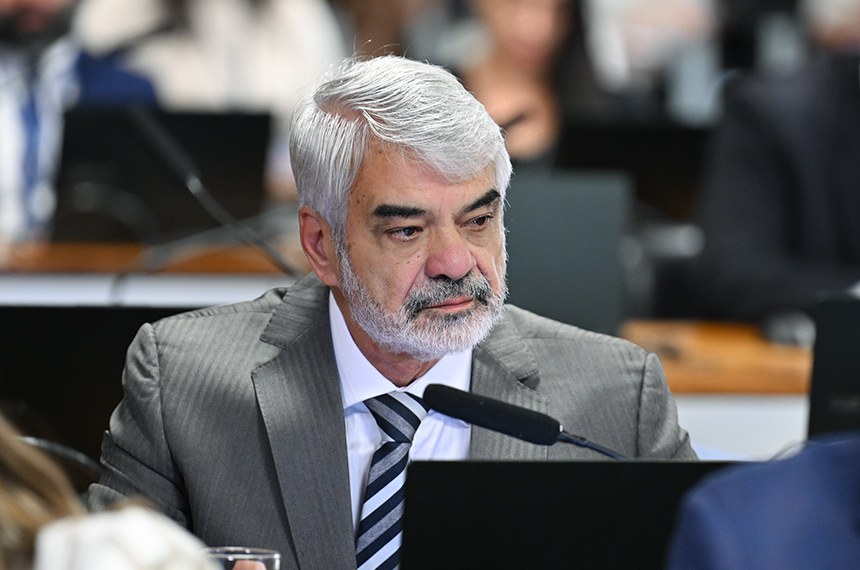 Bancada:
relator do PL 2511/2019, senador Humberto Costa (PT-PE) - em pronunciamento.