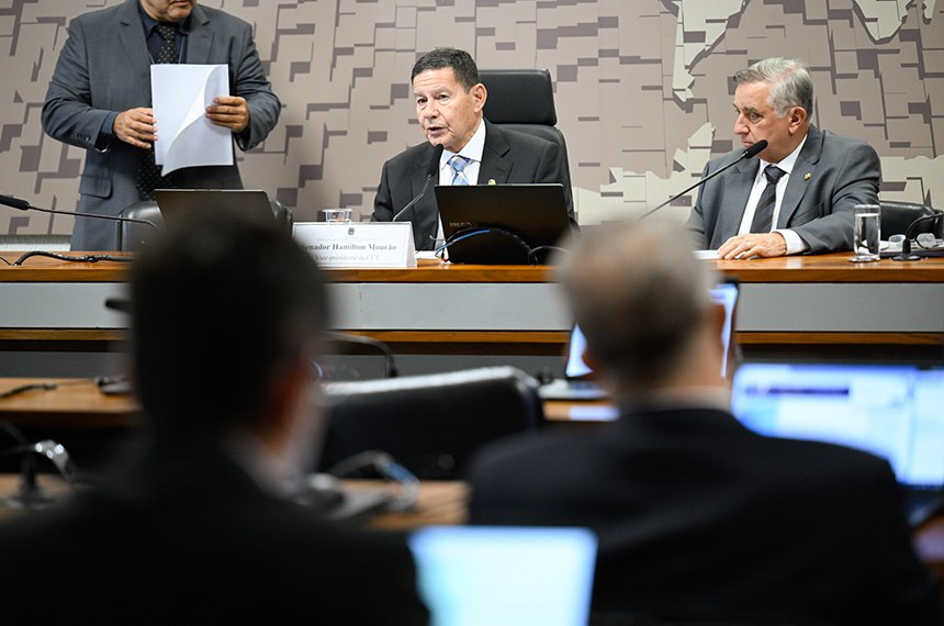 Mesa: 
vice-presidente da CCT, senador Hamilton Mourão (Republicanos-RS);
senador Izalci Lucas (PL-DF).