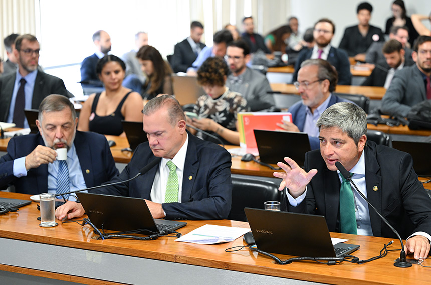 Criação de universidade em Sinop (MT) segue para a Câmara — Senado Notícias