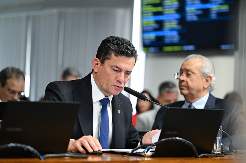 Bancada:
relator do PL 5.521/2020, senador Sergio Moro (PL-PR), em pronunciamento;
senador Jayme Campos (União-MT).