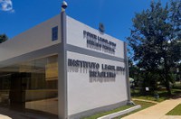 O Instituto Legislativo Brasileiro (ILB) exerce as prerrogativas de Escola de Governo do Senado Federal, que consistem em gerir e executar a Política de Capacitação do Senado Federal e o Programa de Integração e Modernização do Poder Legislativo Brasileiro (Interlegis).