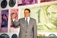 Plano Real completa 30 anos nesta segunda-feira