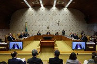 Em análise no STF, conteúdo ilegal na web também é tema de projetos no Congresso