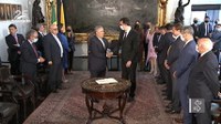 Presidente da Colômbia visita o Senado e defende ampliação de relações comerciais