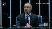 Senadores cobram sabatina de André Mendonça na CCJ