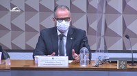 Diretor-presidente da Anvisa nega colaboração do órgão em nota técnica antivacina