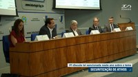 Debatedores defendem lei que permite troca de créditos a receber por títulos públicos