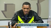 Trabalhadores de aplicativos devem ter direitos garantidos, aponta debate