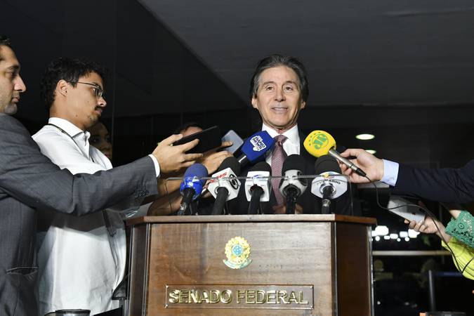 Presidente do Senado, senador Eunício Oliveira (PMDB-CE), concede entrevista.

Foto: Marcos Brandão/Agência Senado