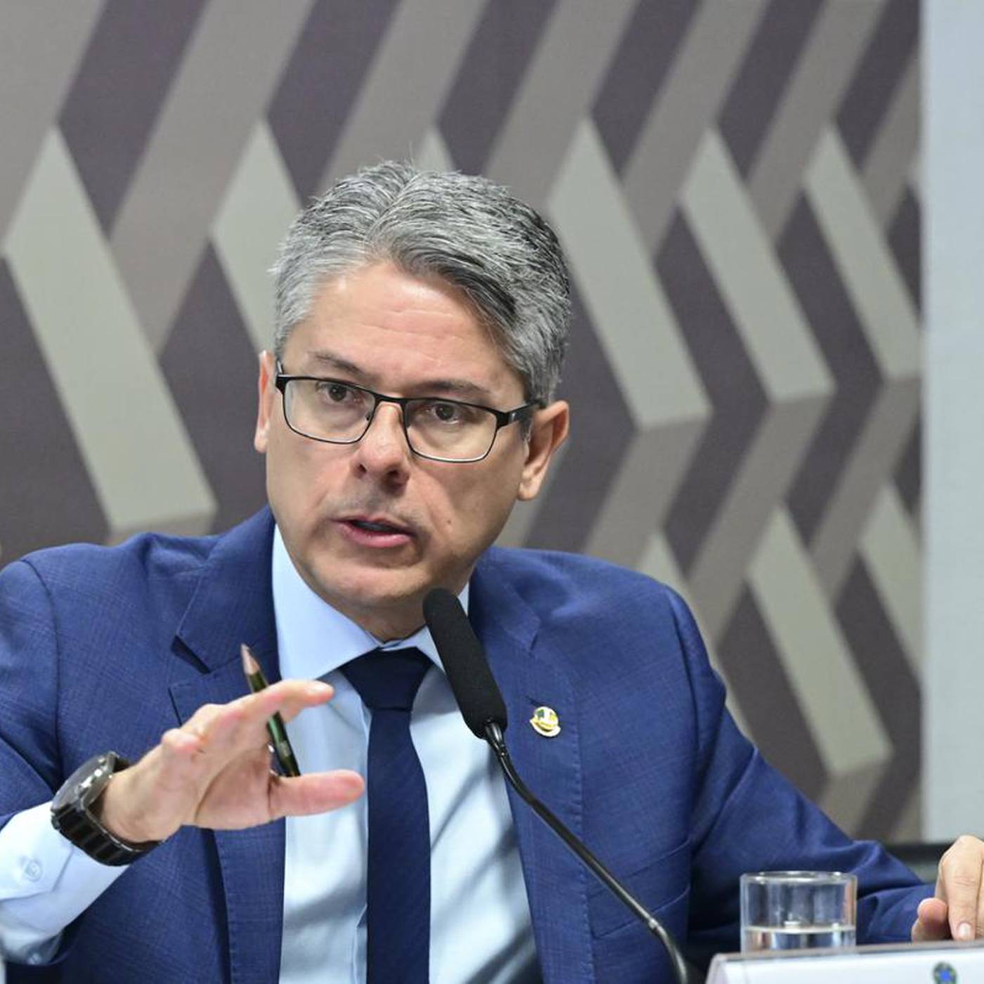 Relator Alessandro Vieira explica medidas do projeto antifacções