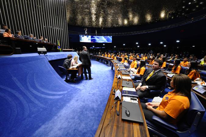 Sessão de posse e eleição da Mesa do Projeto Jovem Senador 2015. 


Foto: Edilson Rodrigues/Agência Senado