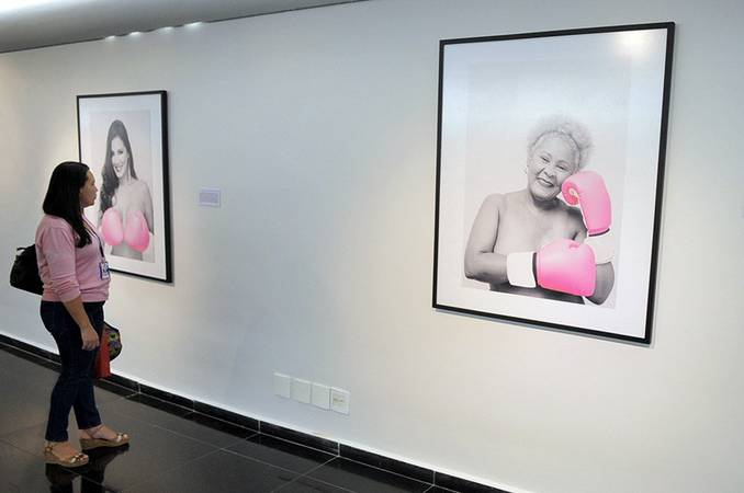 Exposição na Senado Galeira conta a história de mulheres que superaram o câncer