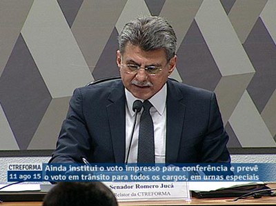 Campanhas eleitorais, carros de som e muros entram em relatório sobre reforma política