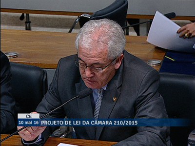 Comissão aprova projeto que regulamenta benefícios de agentes comunitários de saúde 