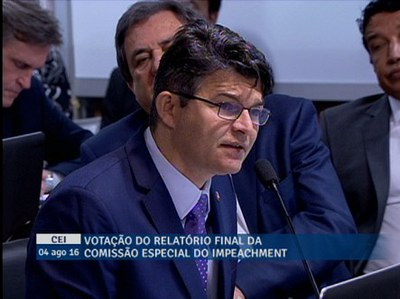 Medeiros diz que eleitores de Dilma sofreram extorsão política porque acreditaram em prosperidade