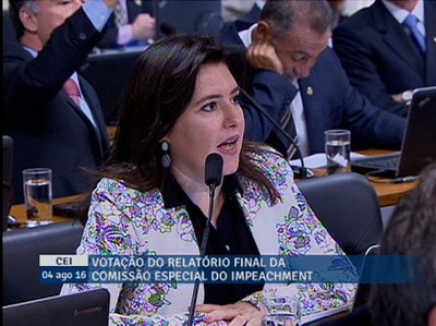 Simone Tebet (PMDB-MS): irresponsabilidade endividou o país e reduziu programas sociais em 87%
