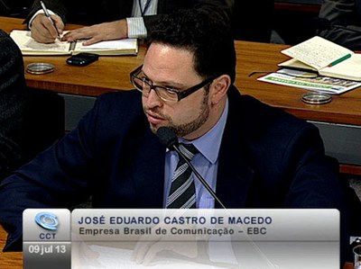  José Eduardo de Macedo, da Empresa Brasil de Comunicação, aborda aspectos da TV comunitária