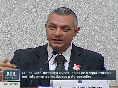 Advogado Leonardo Siade Manzan fala à CPI que apura irregularidades no CARF