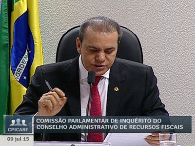 Senador Ataídes de Oliveira explica dispensa da oitiva de representante da montadora Ford