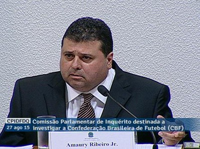 Amaury Robeiro Junior anuncia que vai entregar documentos para colaborar com a CPI do Futebl