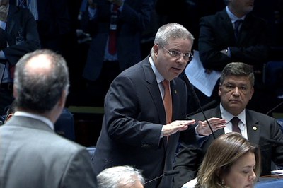 Transporte escolar irregular tem penalidade aumentada e proposta segue a sanção