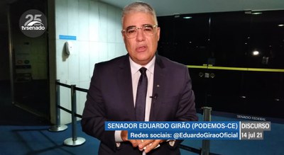 Girão pede mobilização popular para que Câmara vote fim do foro privilegiado
