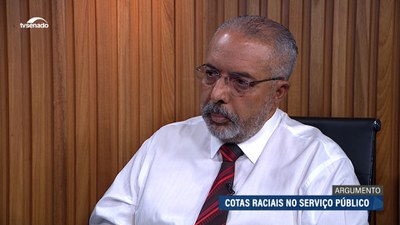 Paulo Paim reafirma importância das cotas raciais no serviço público e pede urgência na votação