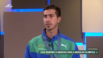 Medalha de prata nas Olimpíadas de Paris, Caio Bonfim conta a sua história de superação