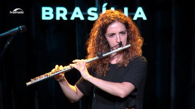 A flauta de Thanise Silva passeia por antigos clássicos com novos arranjos