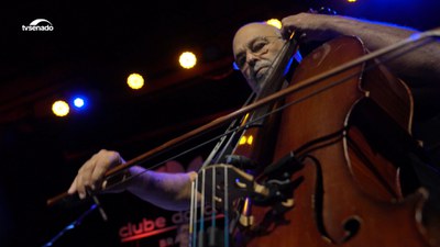 Jaques Morelenbaum e Cello Samba Trio: 50 anos de carreira