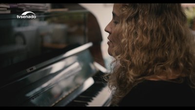 Delia Fischer lança disco autoral indicado ao Grammy Latino 2021
