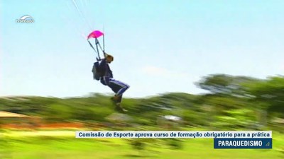 Formação obrigatória para a prática do paraquedismo é aprovada pela Comissão de Esporte