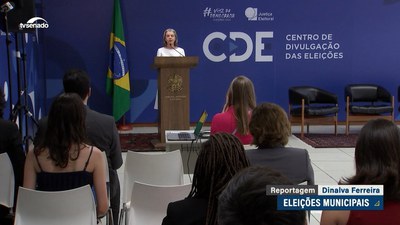 Presidente do TSE, ministra Cármen Lúcia ressalta valor da imprensa para eleições democráticas