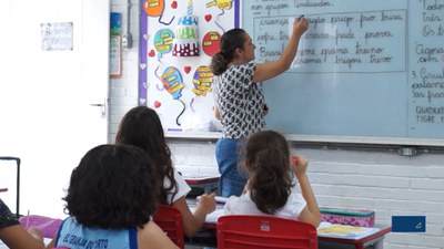 Isenção de Imposto de Renda para professores: proposta começa a tramitar no Senado
