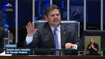 Davi Alcolumbre comenta caso do Banco Master