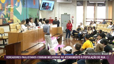 Câmara de São Paulo cobra melhorias para a população de rua
