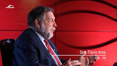 ECA Digital vai proteger crianças e adolescentes na Internet, explica Flávio Arns