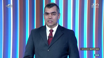 Edição da Noite: Plenário do Senado inicia discussão da PEC sobre drogas e aprova política do reúso