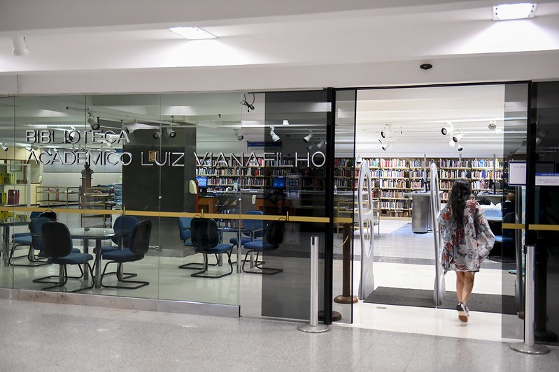 Biblioteca do Senado lança bibliografia sobre desinformação
